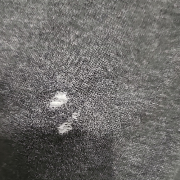 Abercrombie & Fitch. Size XS. Men's Gray Jogger Pants - Picture 5 of 12